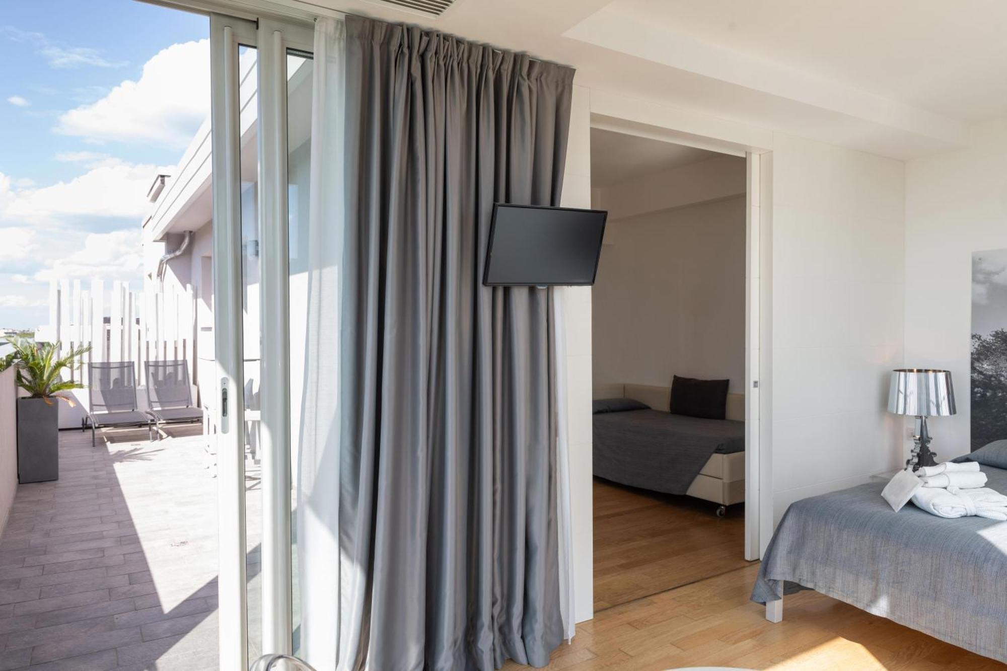 Perla Verde Hotel Milano Marittima Exteriér fotografie